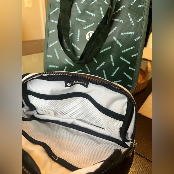 Lululemon Athletica Black and White Cosmetic Bag - Picture 6 of 11